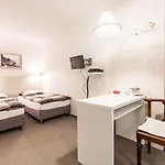 Gæstehus Alt 3*