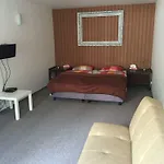 阿尔特膳食旅馆 招待所 3*